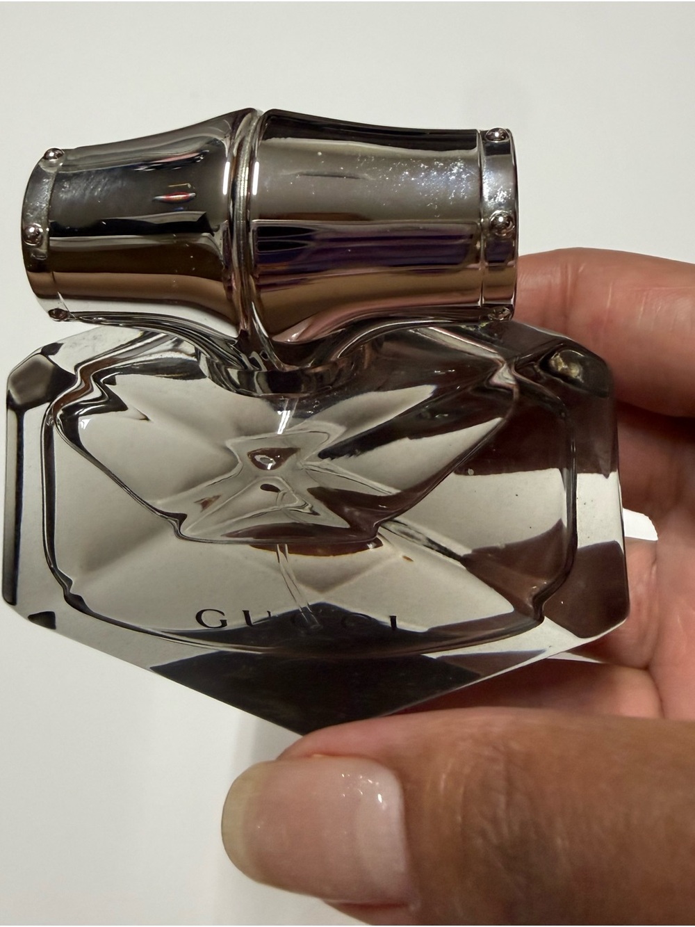 Gucci Bamboo Eau de Parfum - Smoky Silver-Gray Bottle - Picture 6 of 7